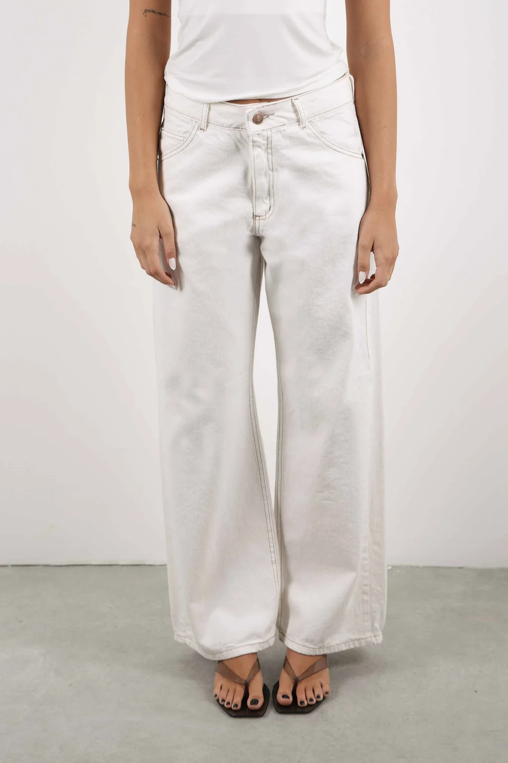 WIDE LEG AURA MILK