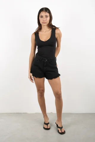SHORT LOLA BLACK - Vista 2