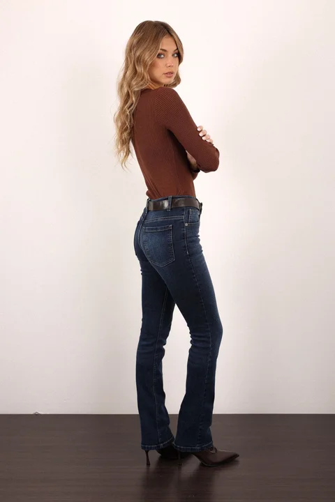 BOOTCUT GROOVE