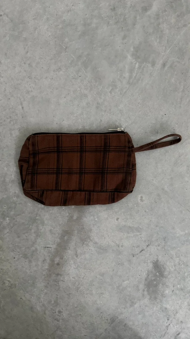 NECESER SCOTCH