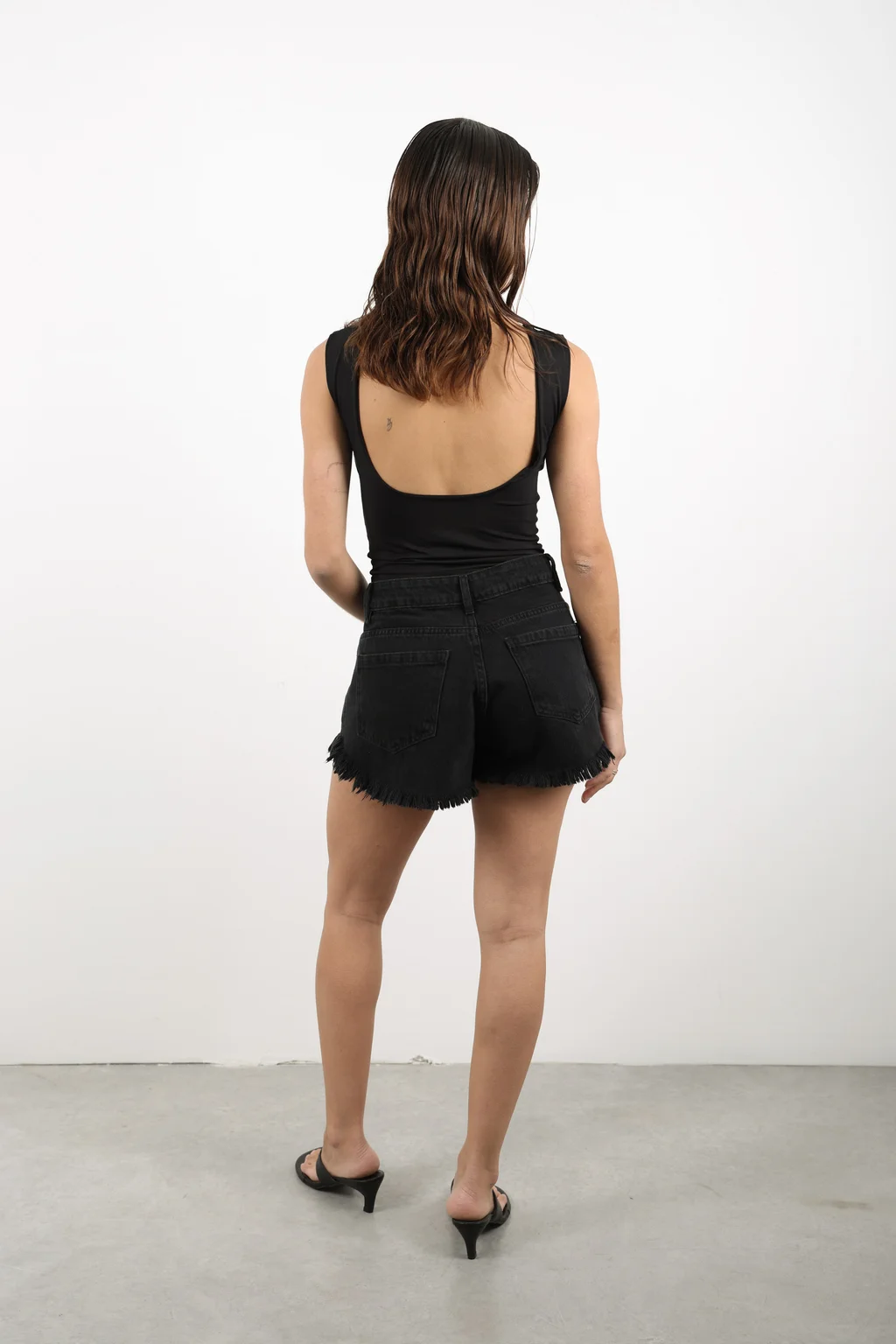 SHORT LOLA BLACK - 3