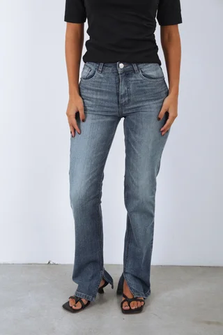 STRAIGHT FRAME - Vista 2