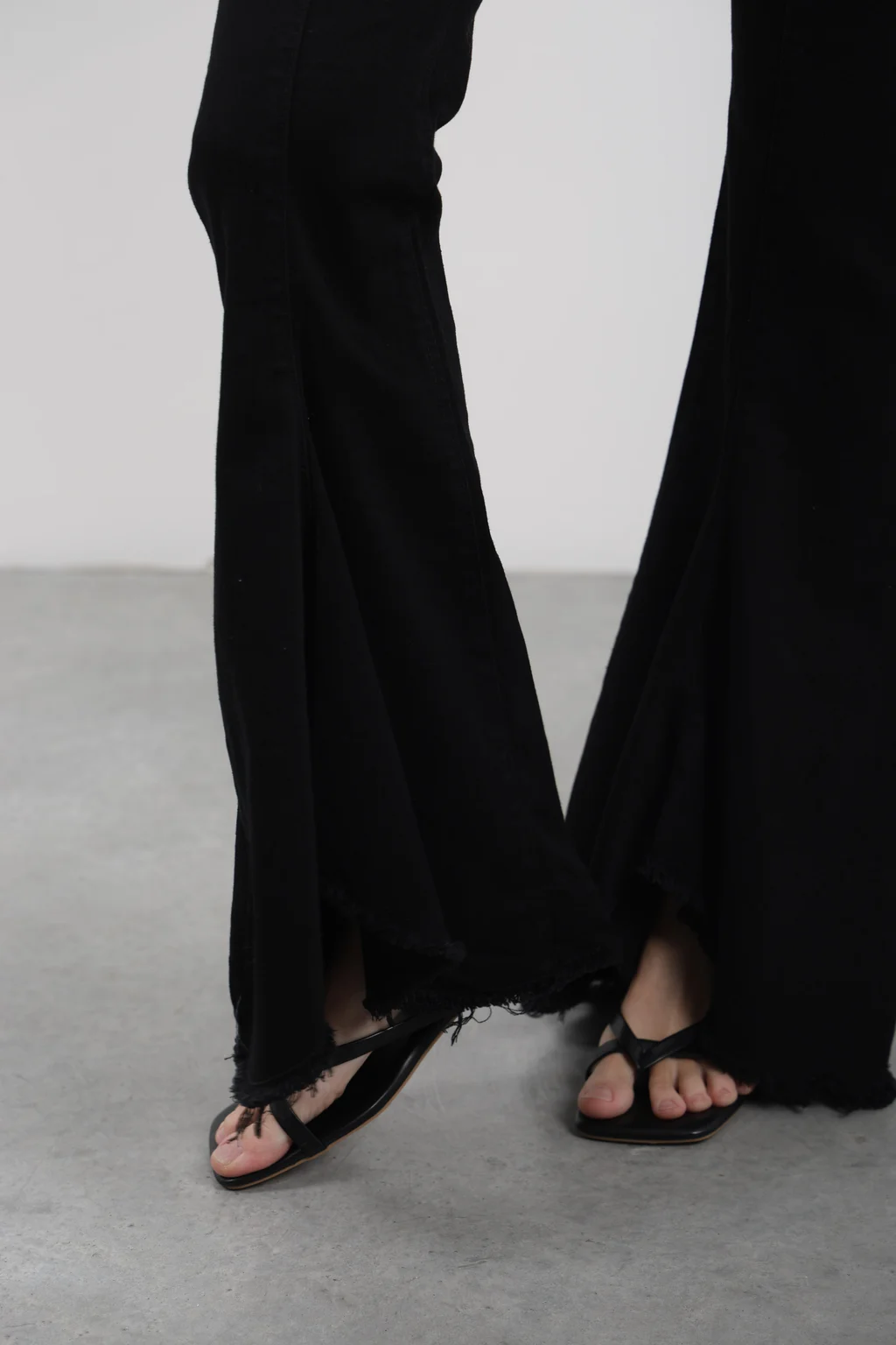 OXFORD VOLT BLACK