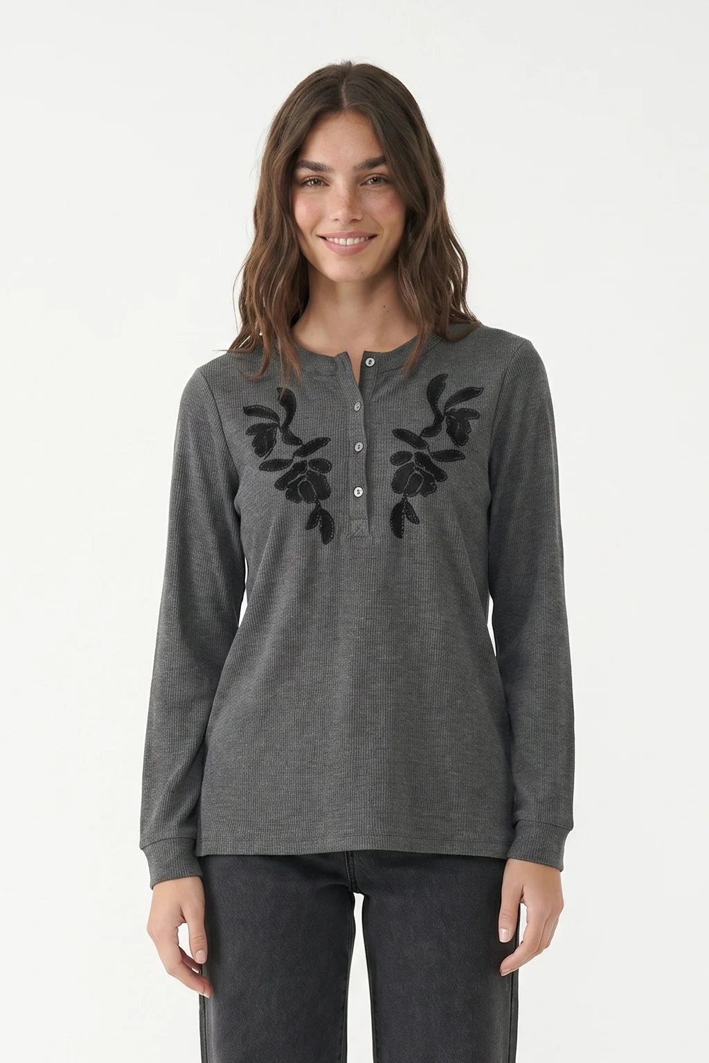 RN1653 - REMERA CARDON