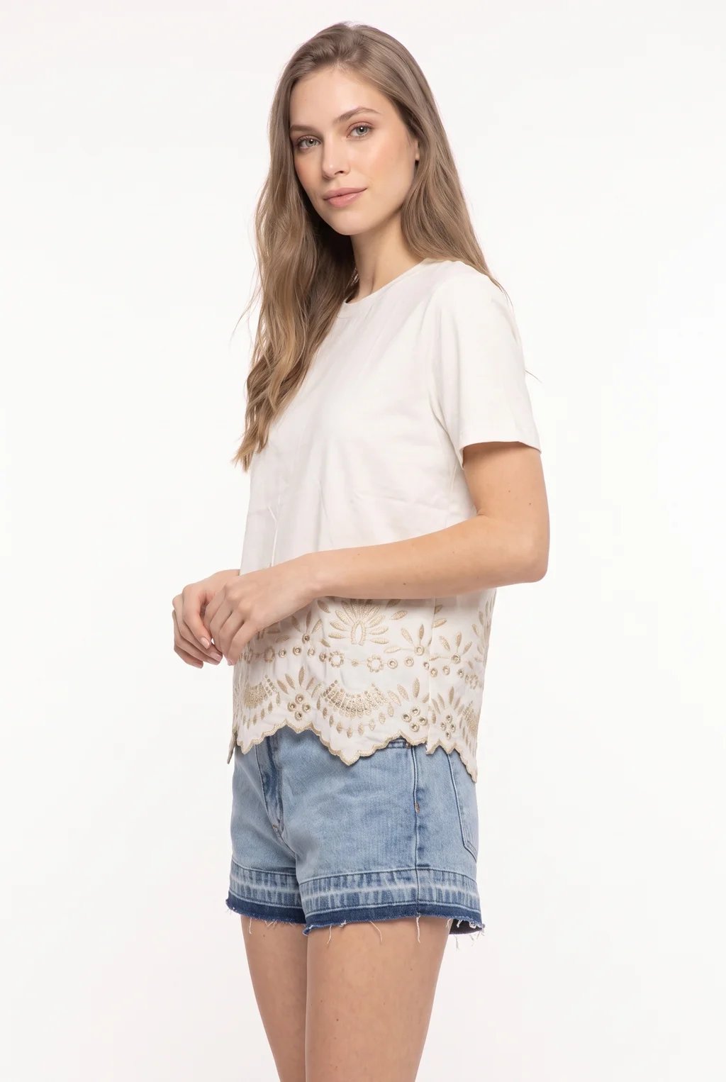 RC2747 - REMERA SACHA