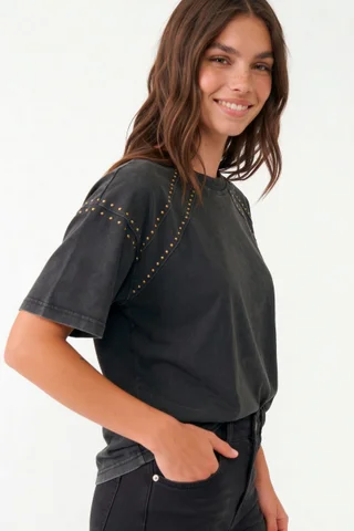 RC1602 - REMERA MAEVE - Vista 1