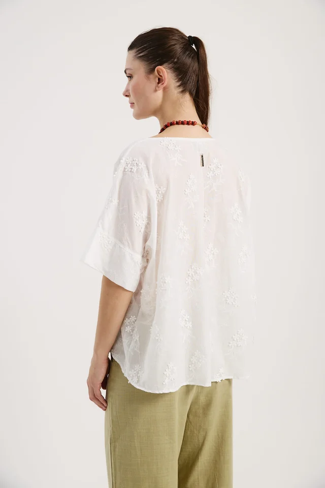 CN2710 - BLUSA GANGES