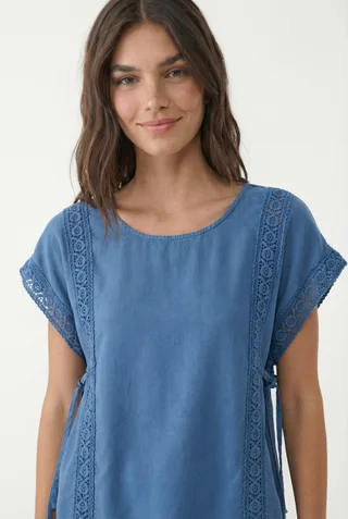 CI2629 - REMERA DAFNE - Vista 3