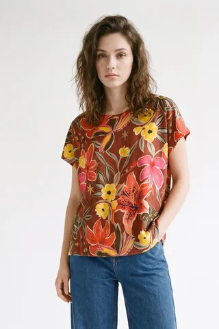 RN2722 - REMERA WINIFRED - Vista 3