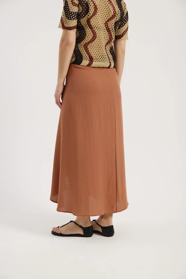 PN2711 - FALDA NAHUEL