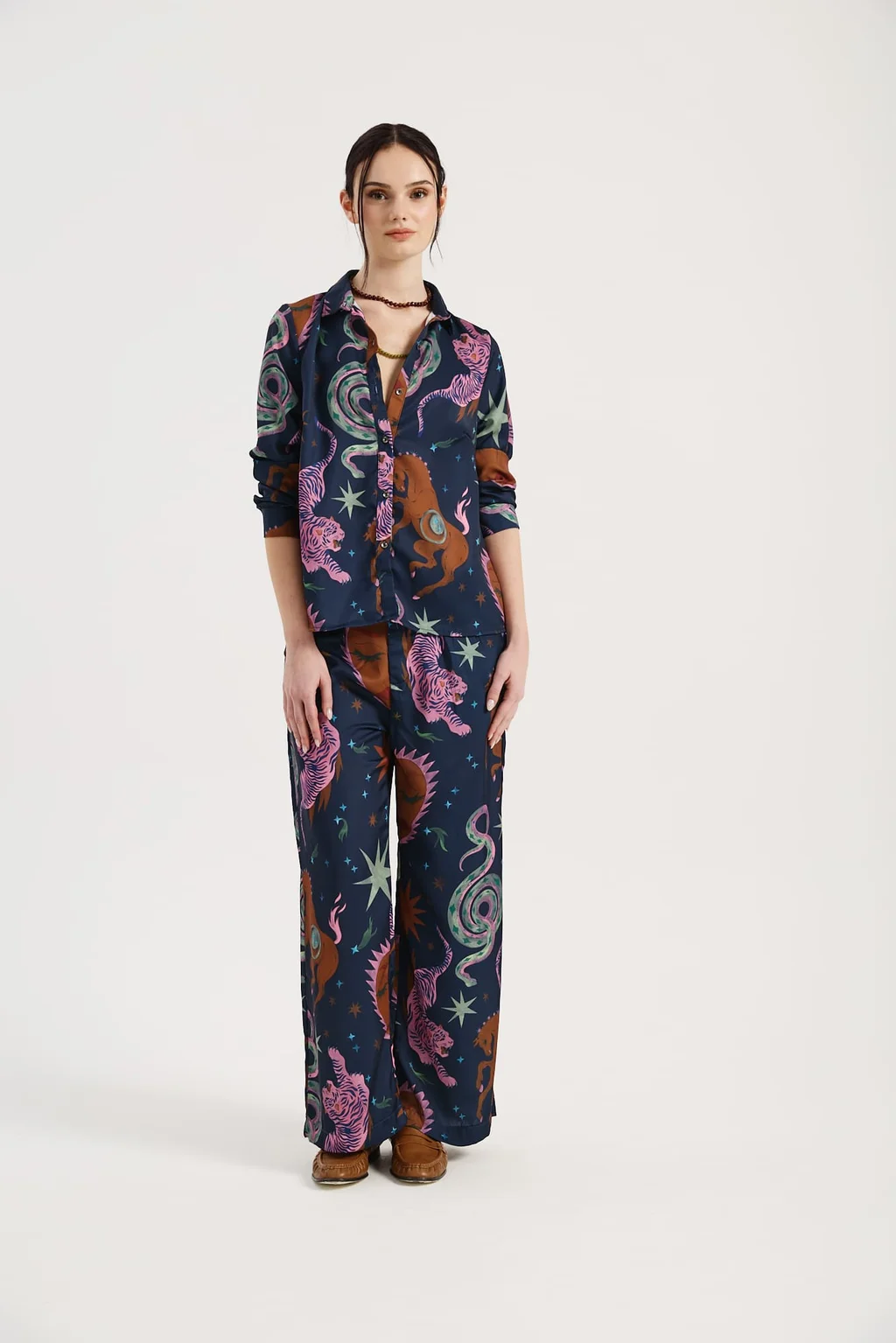 CN1617 - CAMISA TREFOR