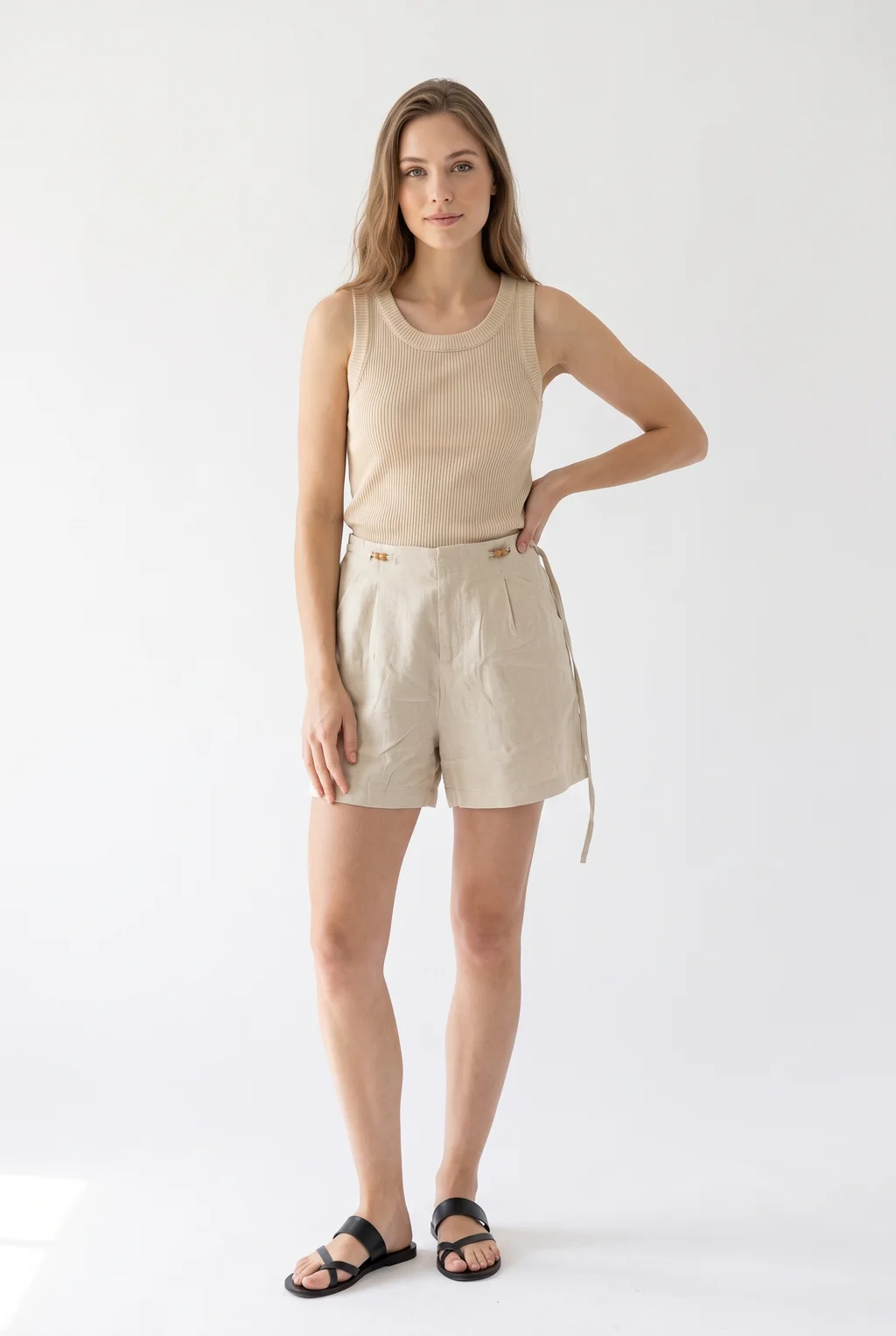 PC2703 - SHORT TIARE