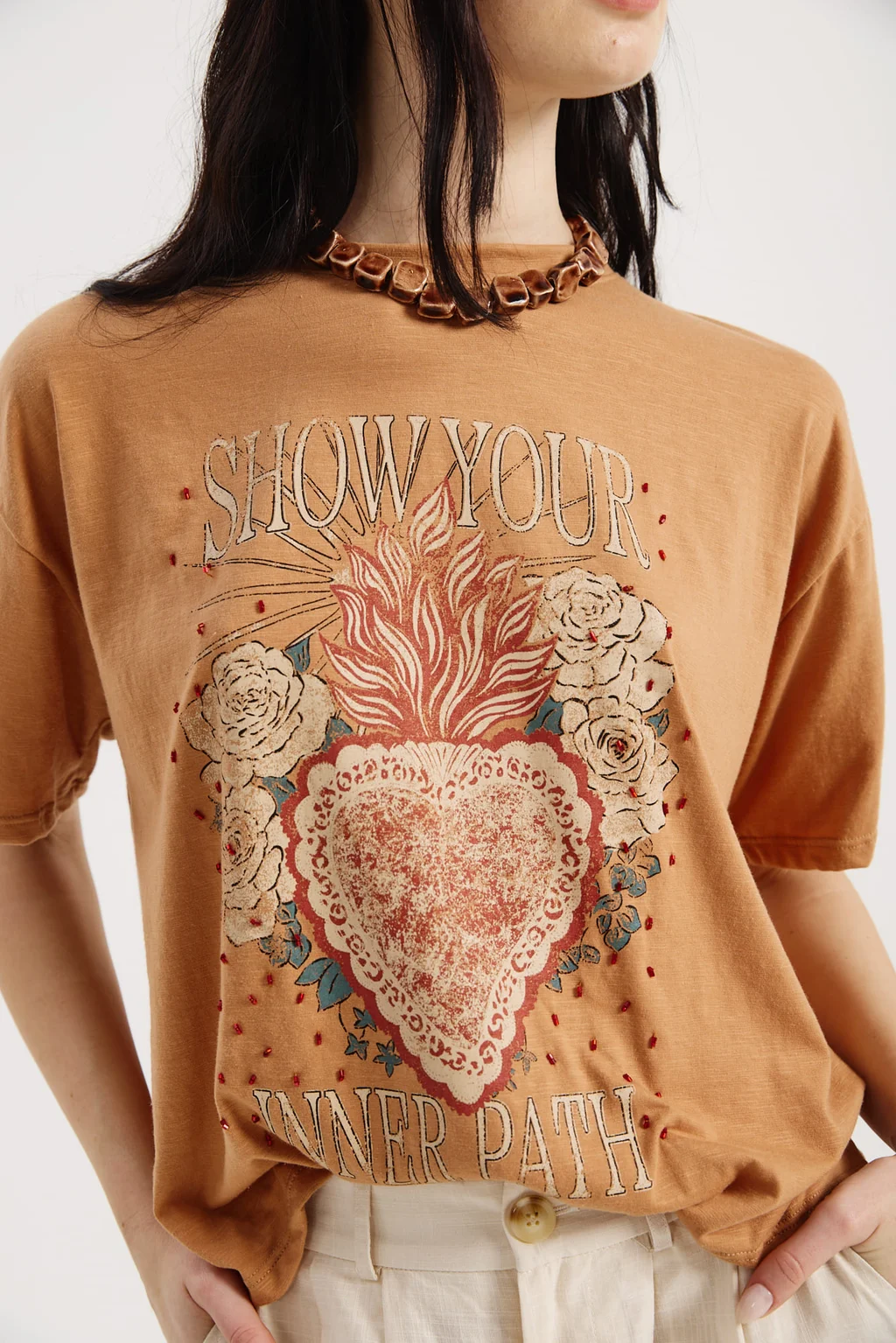 RN1642 - REMERA YNES