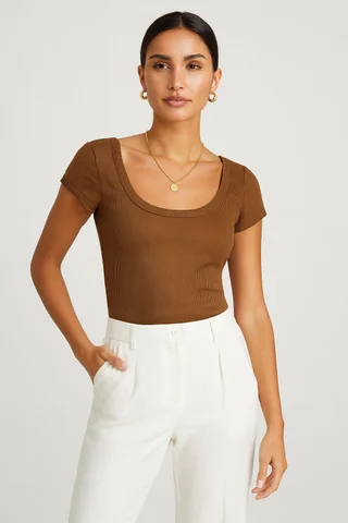 musculosa favorita - Vista 1