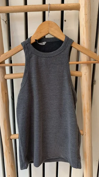musculosa noah - Vista 3