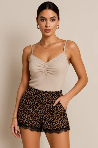 short pardo - Vista 1