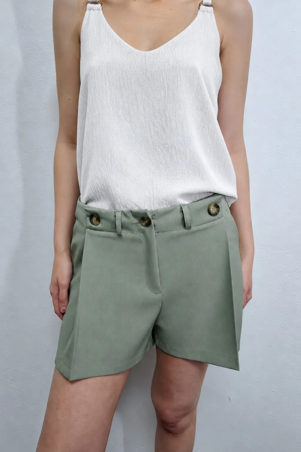Short Aguaribay