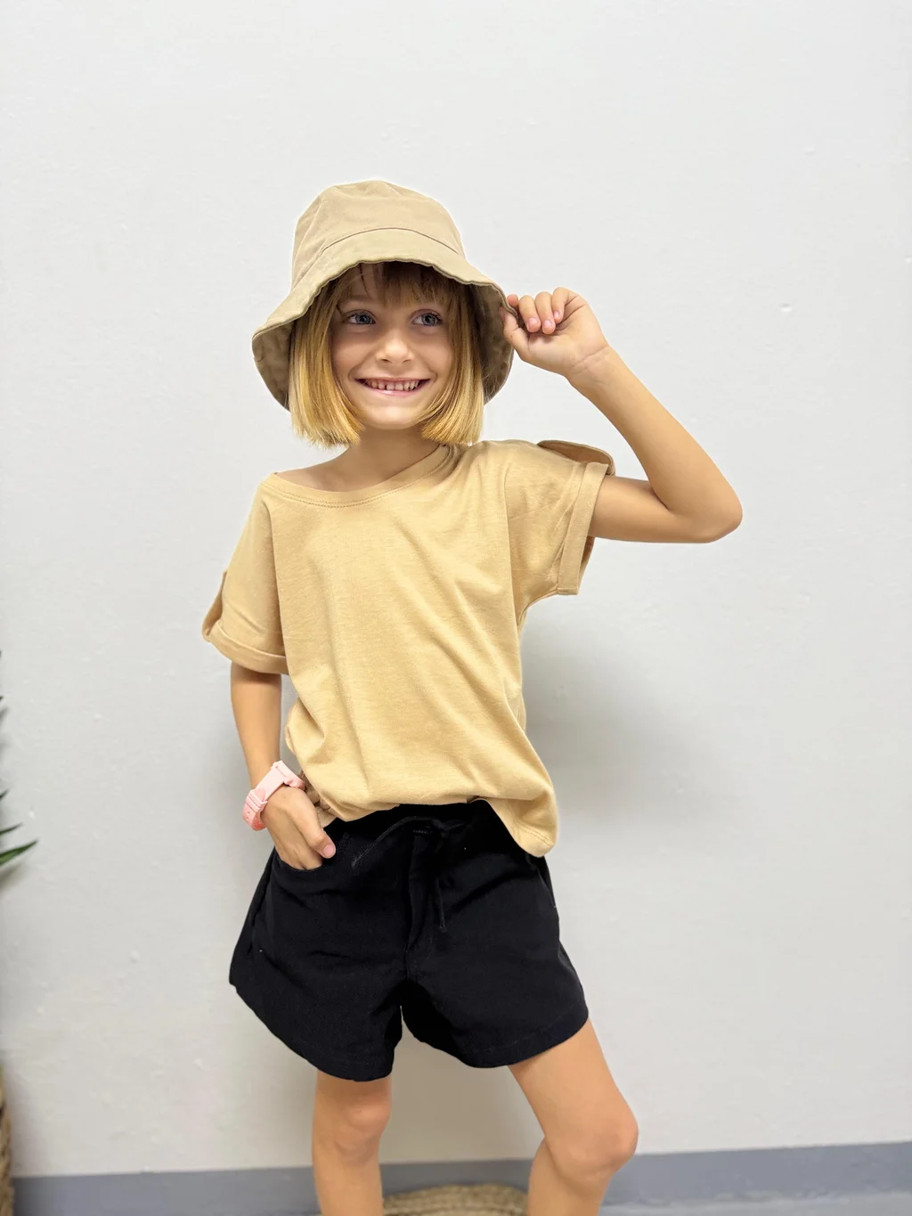 Remera Amity