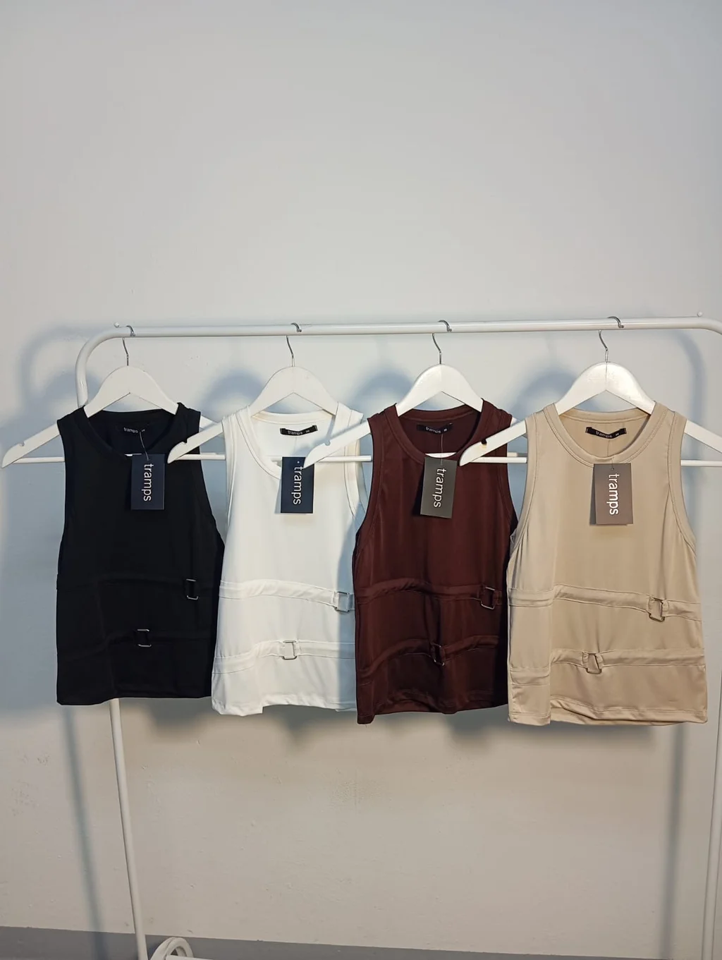 Musculosa Usher