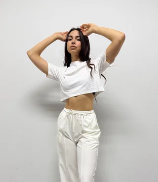 Remera Cazzu - Vista 5