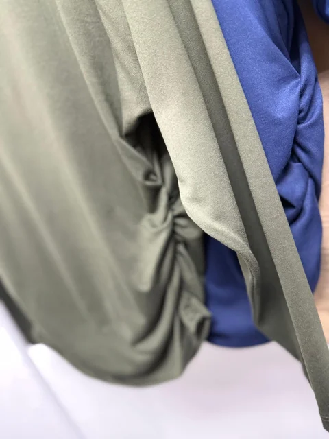 Remera Charini