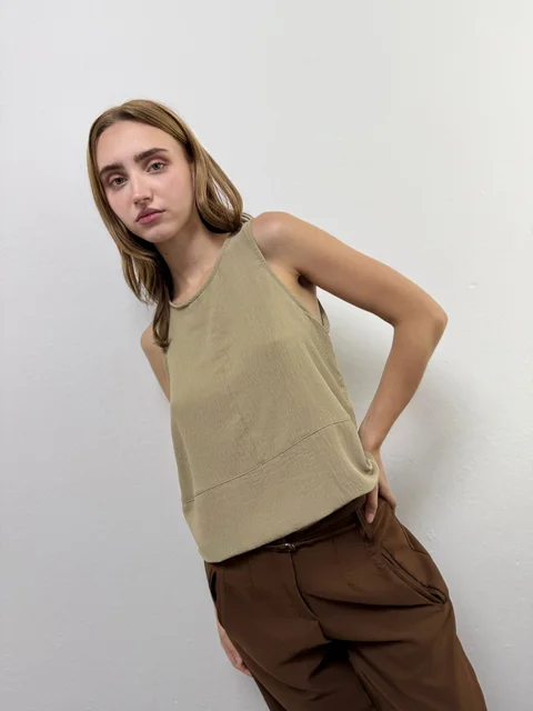Musculosa Clairo