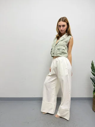 Chaleco Bts - Vista 5