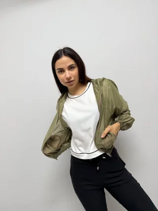 Campera Bizarrap - Vista 2