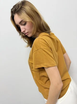 Remera Solari - Vista 3