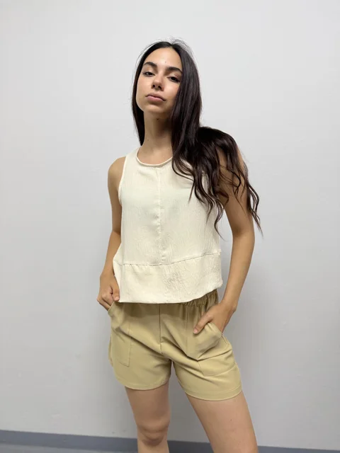 Musculosa Clairo