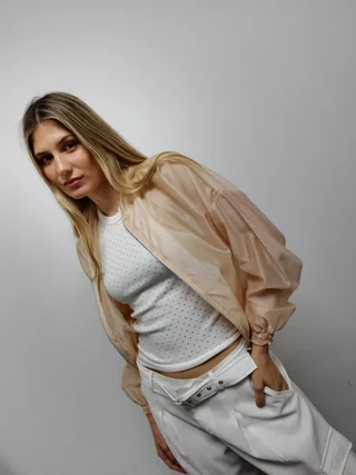Campera Bizarrap - Vista 6