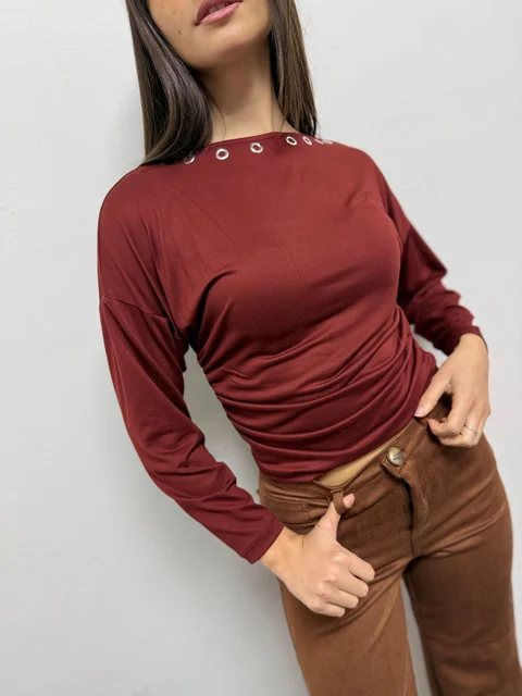 Remera Charini