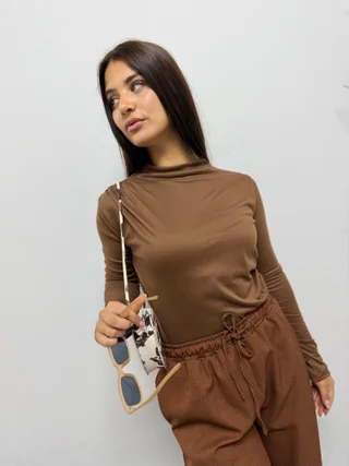 Remera Kogan - Vista 5