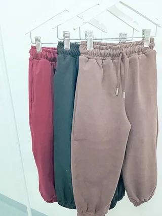 Jogging Pistacho - Vista 3