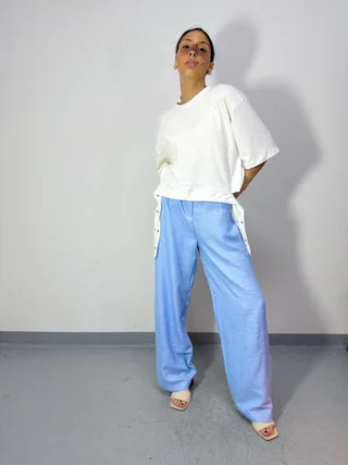 Remera Theos - Vista 3