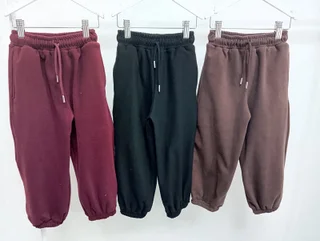 Jogging Pistacho - Vista 2