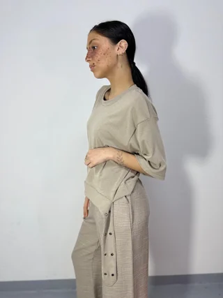 Remera Theos - Vista 6