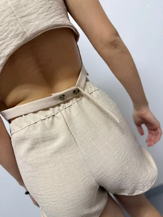 Short Garnier - Vista 3