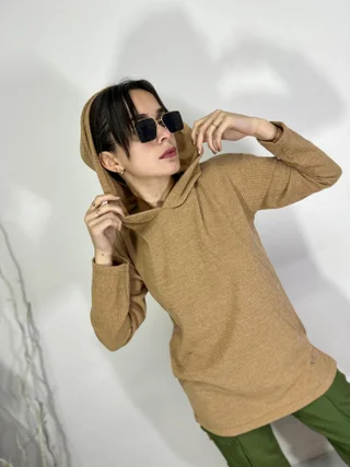 Sweater Poison - Vista 4